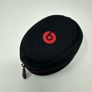 Genuine Beats By Dr. Dre Solo HD Wireless Headphone Soft Carrying Case with clip